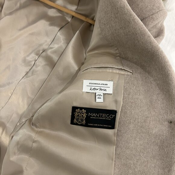 &OtherStories Oversized Wool Blazer in Sand 32 - Picture 11 of 14